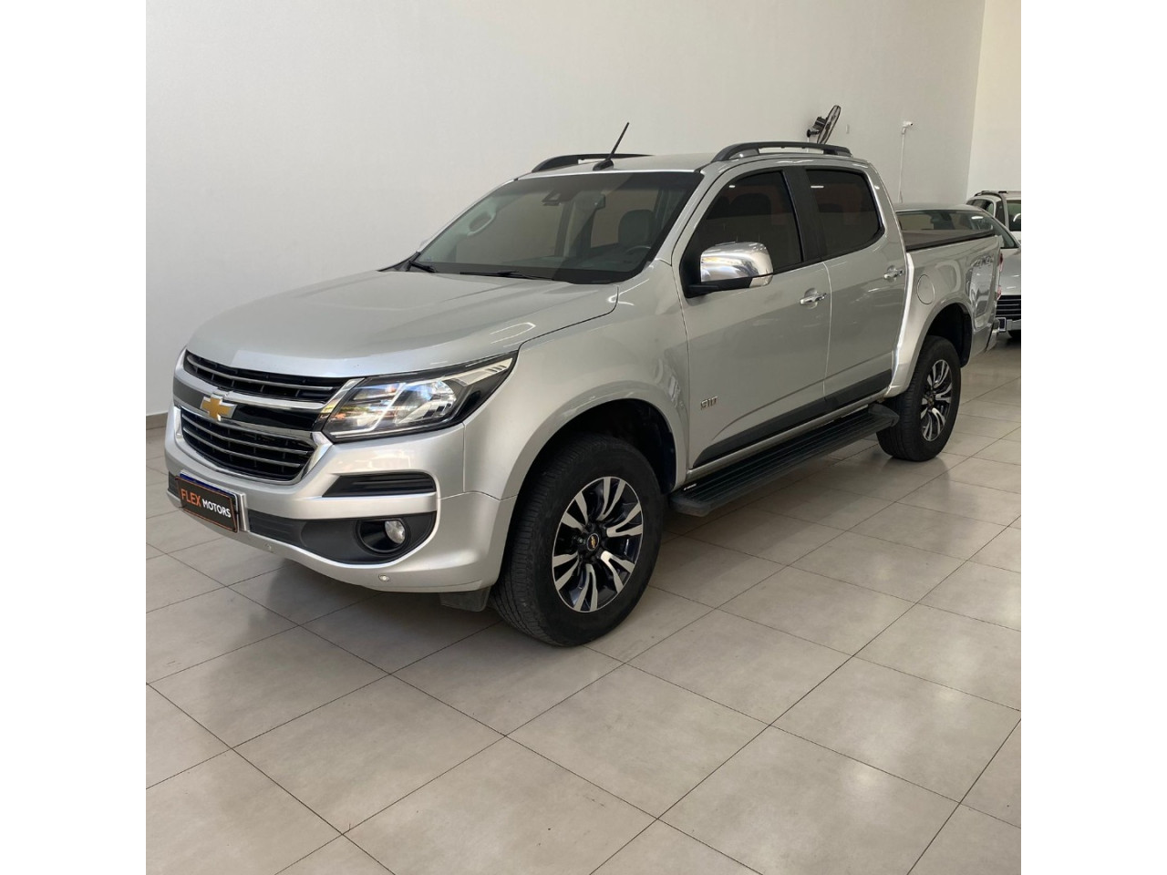 S10 2.8 16V LTZ CABINE DUPLA 4X4 TURBO DIESEL AUTOMÁTICO