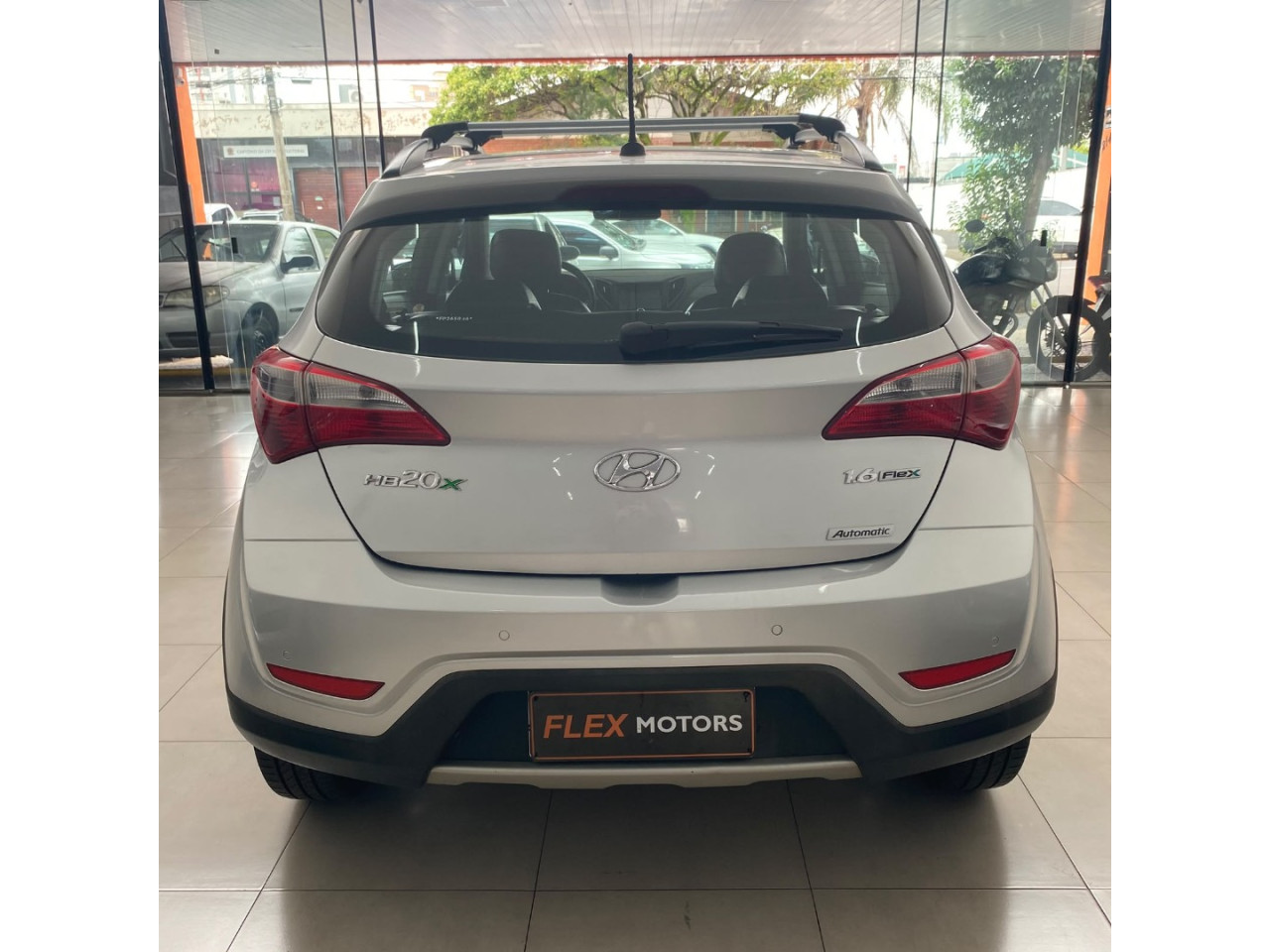 HYUNDAI HB 20 Hatch X 1.6 16V 4P PREMIUM FLEX AUTOMÁTICO