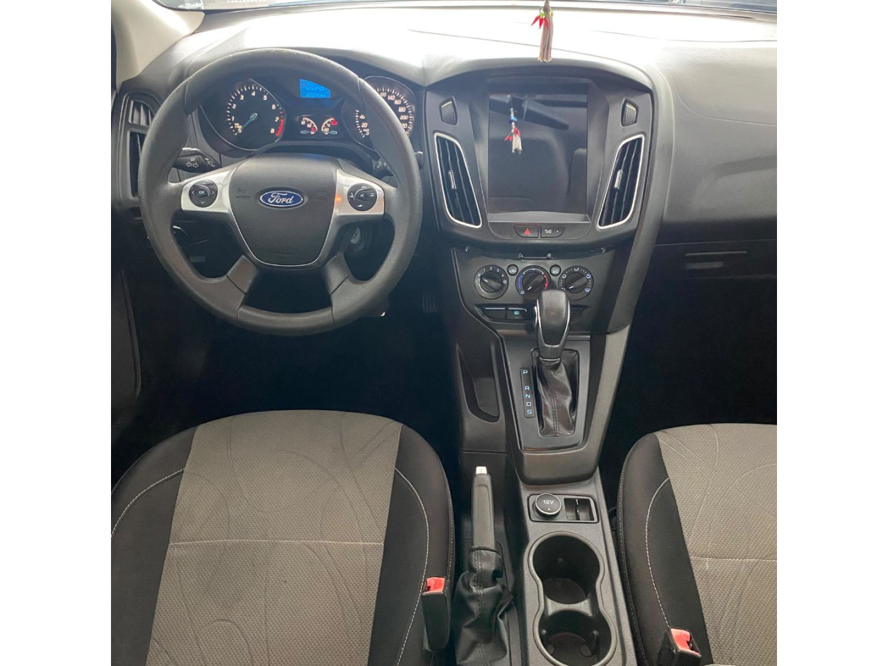 FORD Focus Sedan 2.0 16V 4P FLEX S POWERSHIFT AUTOMÁTICO