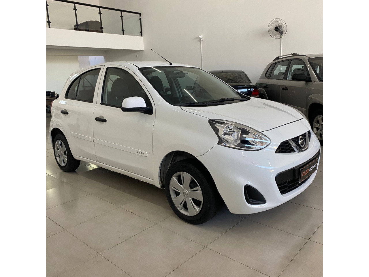 NISSAN March 1.0 12V 4P S FLEX