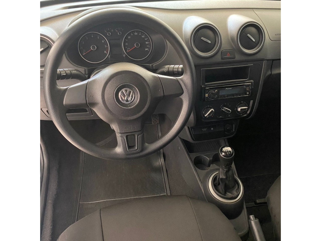 VOLKSWAGEN Saveiro 1.6 CABINE ESTENDIDA FLEX