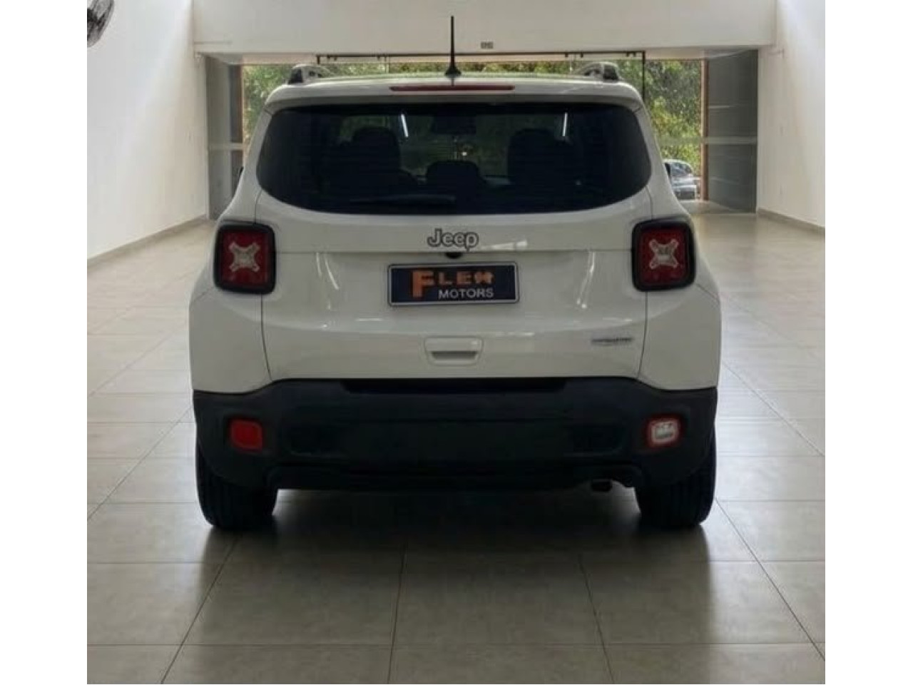 JEEP Renegade 1.8 16V 4P FLEX LONGITUDE AUTOMÁTICO