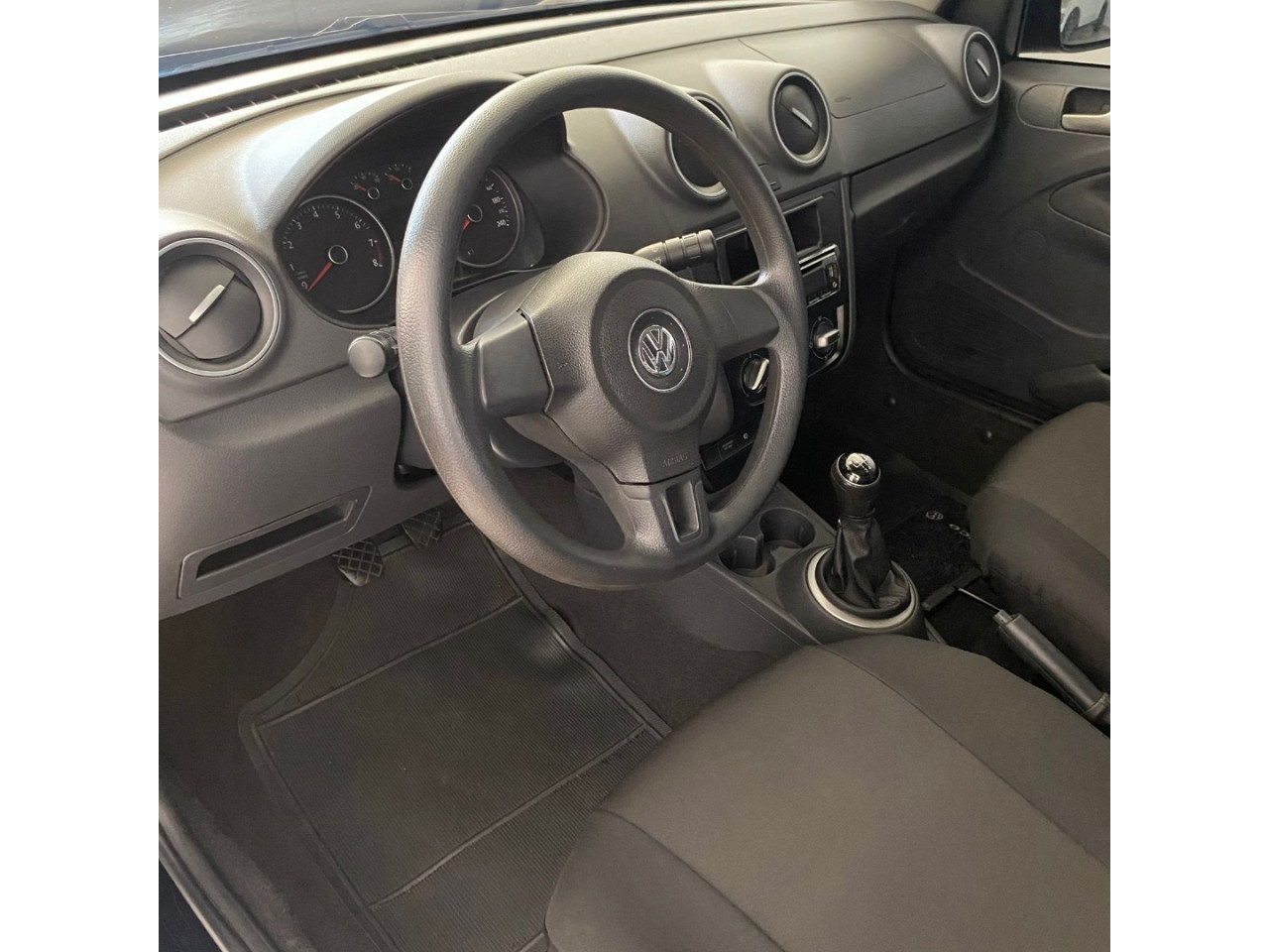 VOLKSWAGEN Saveiro 1.6 CABINE ESTENDIDA FLEX