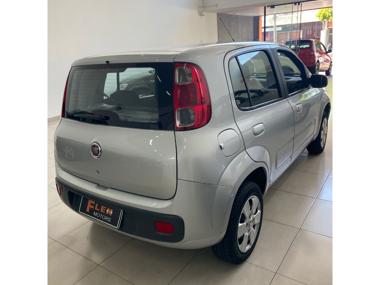 FIAT Uno 1.0 FLEX VIVACE CELEBRATION
