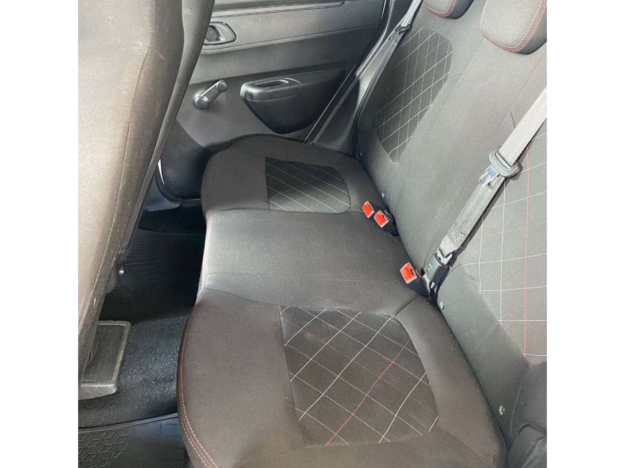 RENAULT Kwid 1.0 12V 4P SCE FLEX ZEN 2