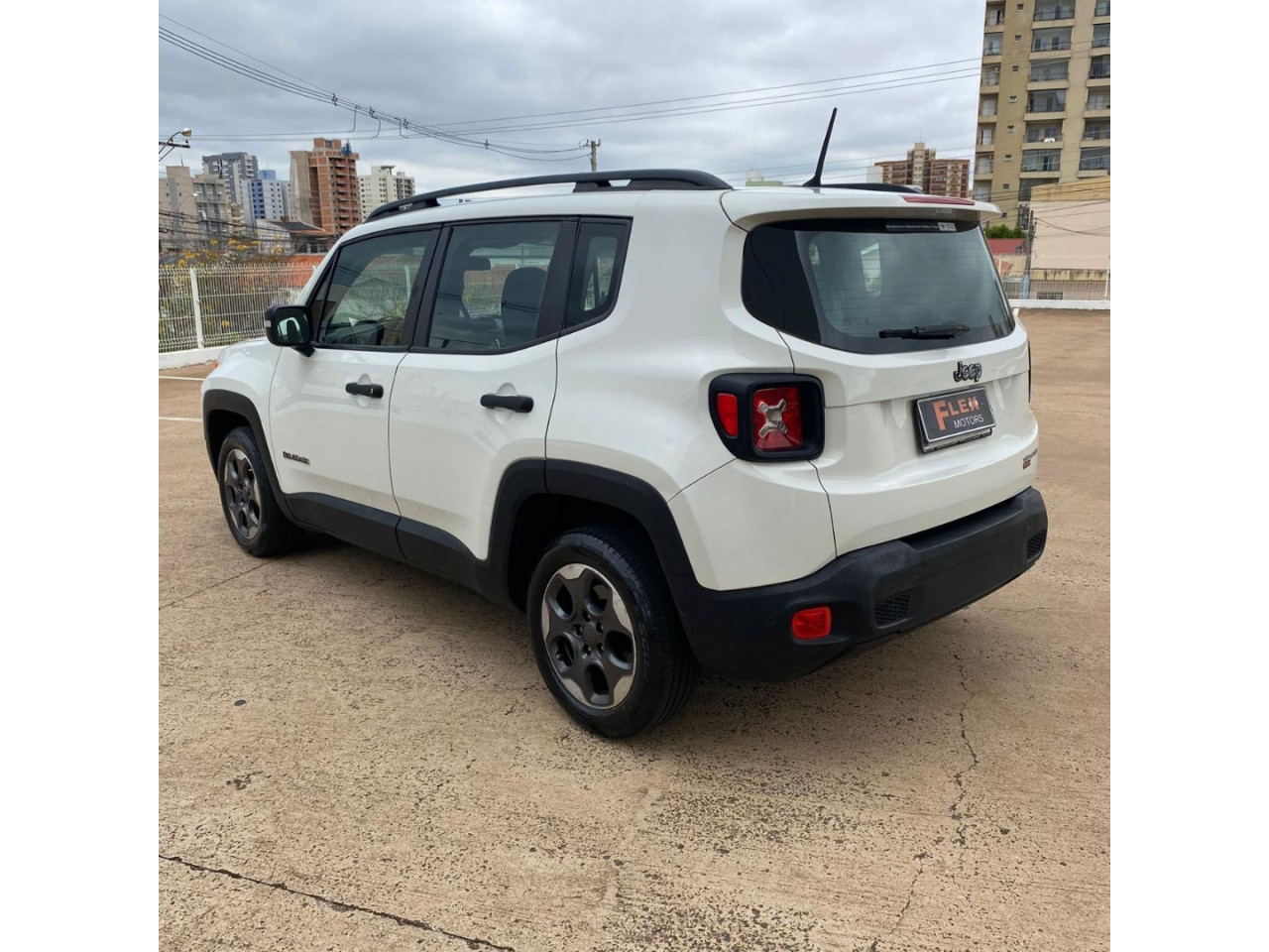 JEEP Renegade 1.8 16V 4P FLEX SPORT