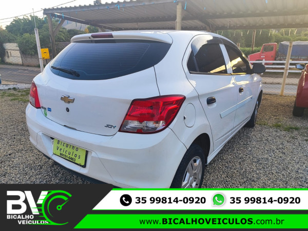 CHEVROLET Onix Hatch 1.0 4P FLEX JOY