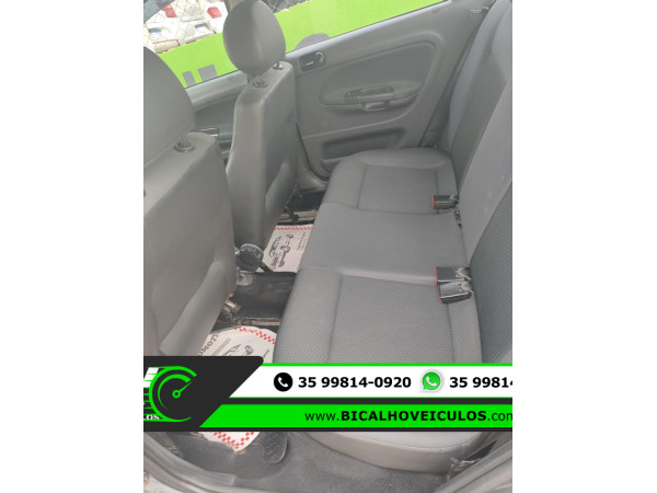 VOLKSWAGEN Voyage 1.6 4P FLEX MSI AUTOMÁTICO