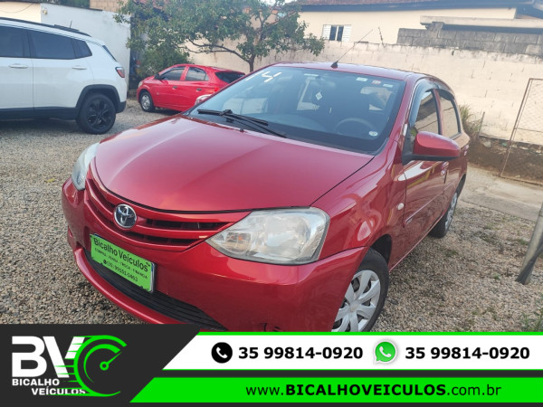 TOYOTA Etios Hatch 1.3 16V 4P FLEX X