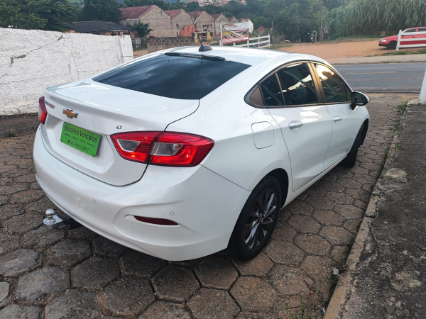 CHEVROLET Cruze Sedan 1.4 16V 4P LT FLEX TURBO AUTOMÁTICO