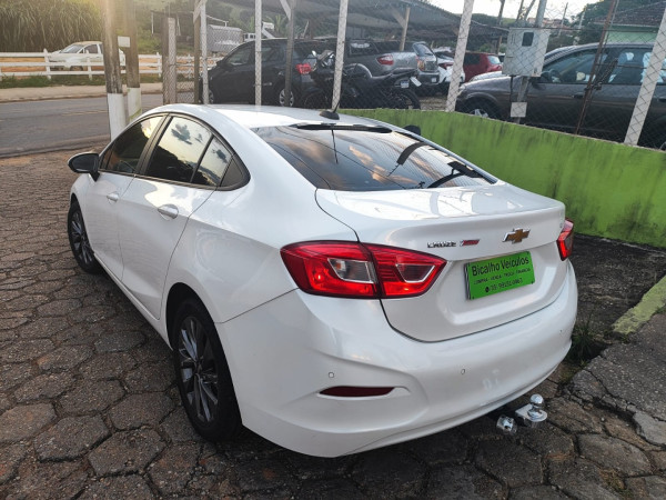CHEVROLET Cruze Sedan 1.4 16V 4P LT FLEX TURBO AUTOMÁTICO