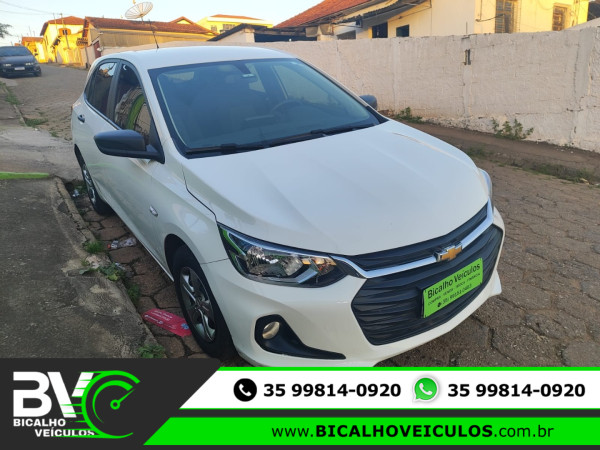 CHEVROLET Onix Hatch 1.0 4P FLEX LT1