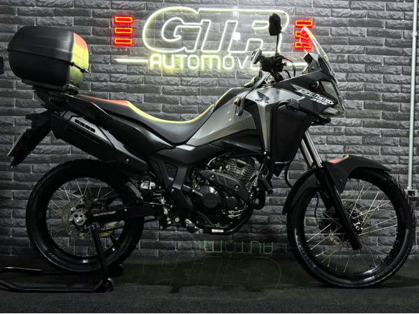 XRE 300 SAHARA