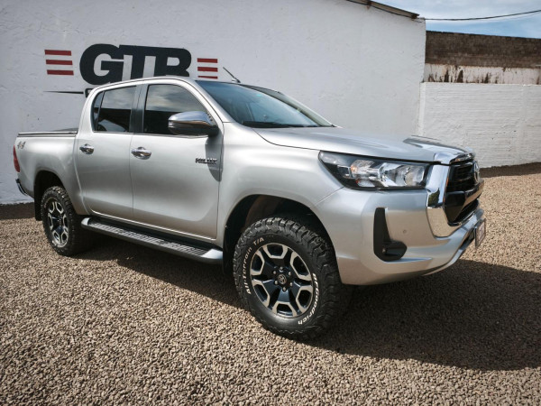 HILUX CD SRV 4FD