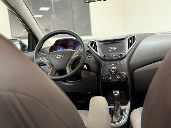 HB 20 Sedan 1.6 16V 4P FLEX COMFORT STYLE AUTOMÁTICO