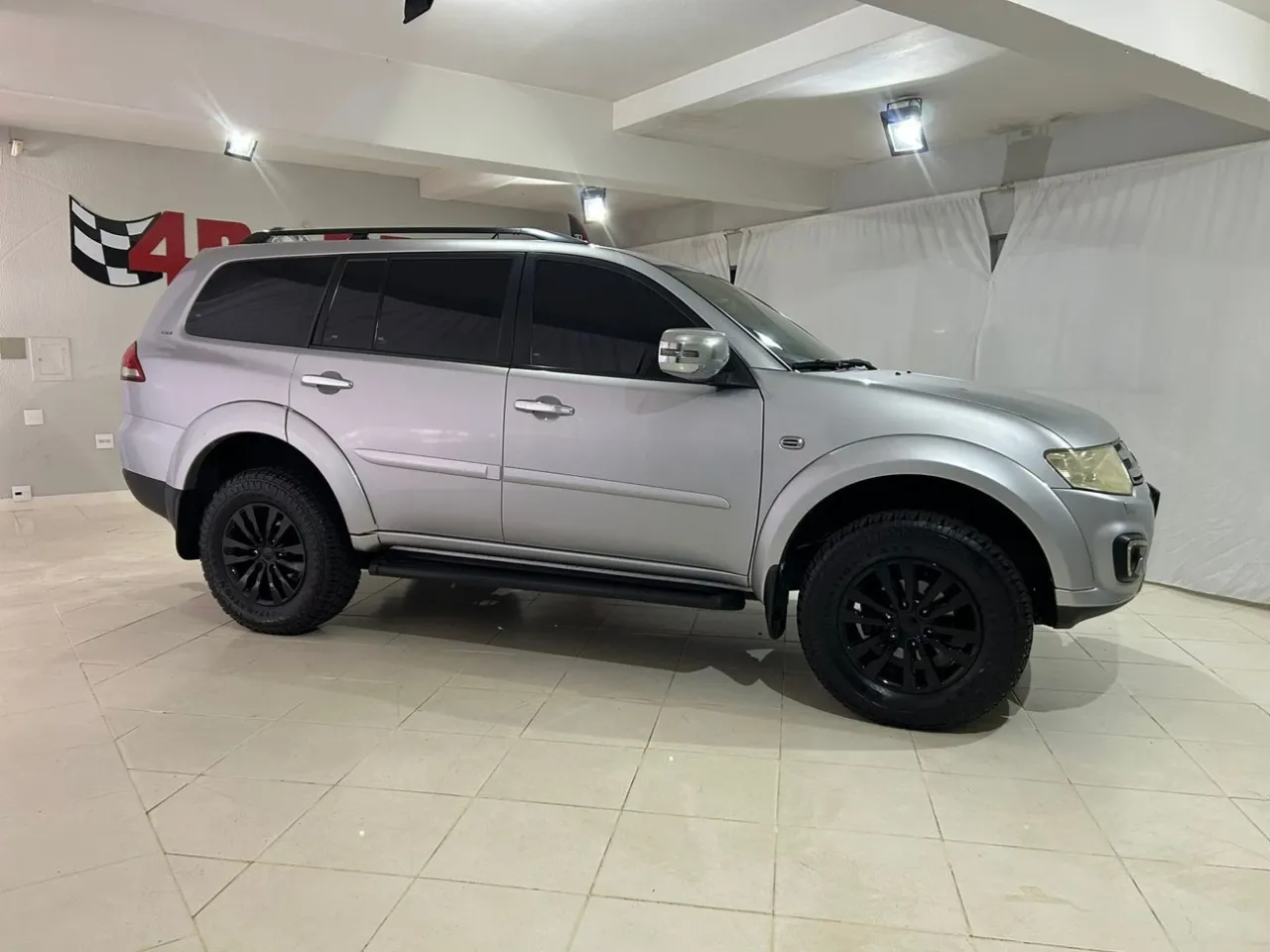 Pajero Dakar 3.2 HPE 4X4 7 LUGARES 16V TURBO INTERCOOLER