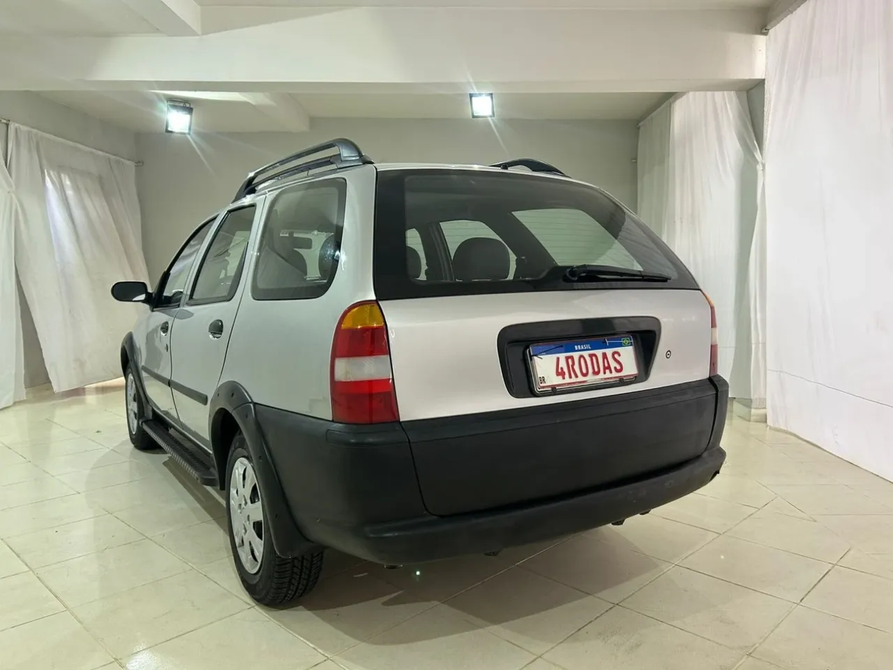 FIAT Palio 1.6 MPI ADVENTURE WEEKEND 16V FIAT Palio 1.6 MPI ADVENTURE WEEKEND 16V