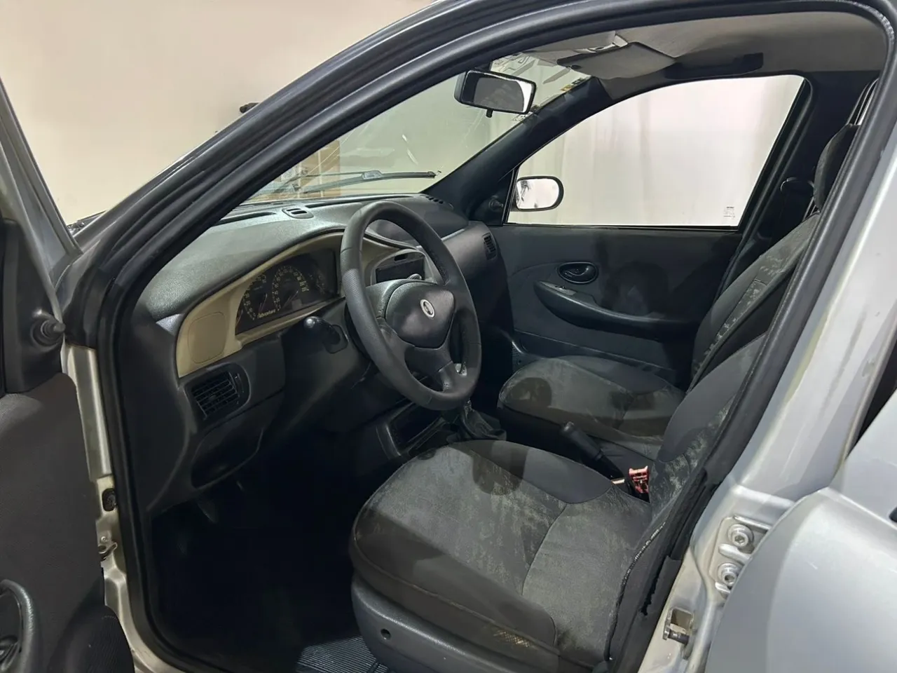 FIAT Palio 1.6 MPI ADVENTURE WEEKEND 16V FIAT Palio 1.6 MPI ADVENTURE WEEKEND 16V