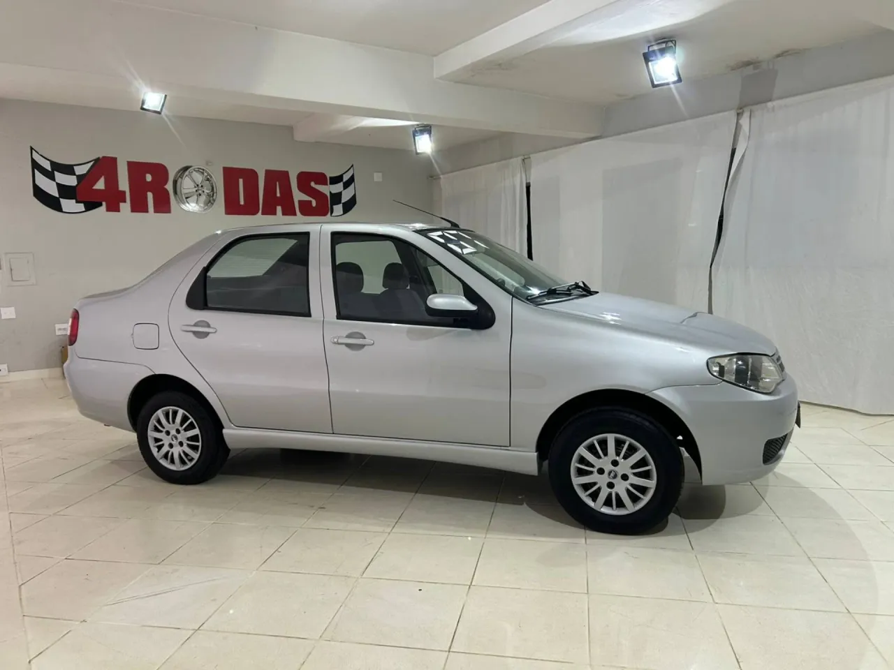 Siena 1.0 MPI FIRE CELEBRATION 8V