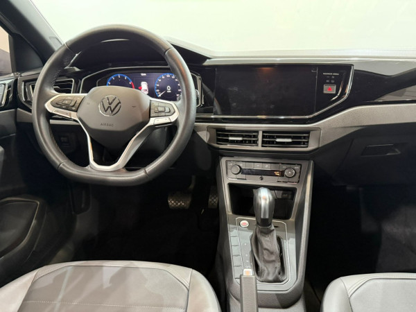 Nivus 1.0 4P FLEX 200 TSI HIGHLINE TURBO AUTOMÁTICO