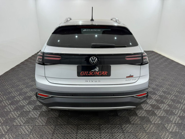 Nivus 1.0 4P FLEX 200 TSI HIGHLINE TURBO AUTOMÁTICO