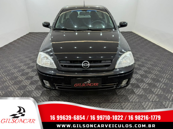 Corsa Sedan 1.8 4P FLEX