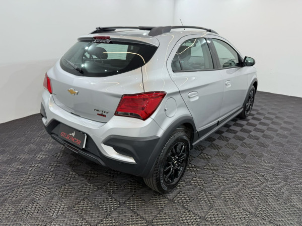 Onix Hatch 1.4 4P FLEX ACTIVE