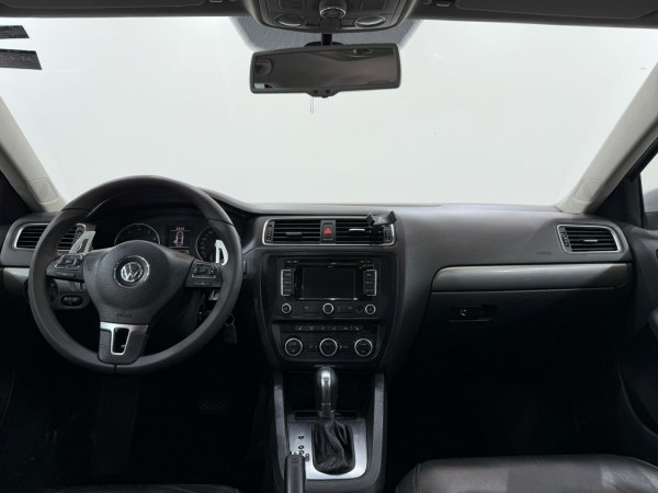 Jetta 2.0 4P TSI HIGHLINE 200 CV AUTOMÁTICO