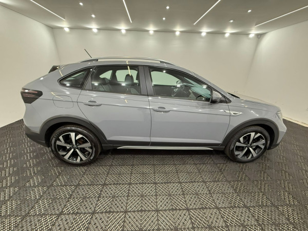 Nivus 1.0 4P FLEX 200 TSI HIGHLINE TURBO AUTOMÁTICO