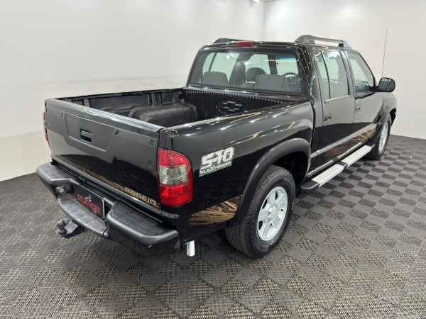 CHEVROLET S10 2.4 ADVANTAGE CABINE DUPLA