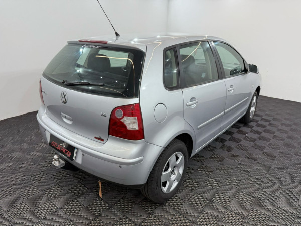 Polo Hatch 1.6 4P