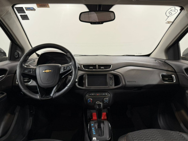 Onix Hatch 1.4 4P FLEX LTZ AUTOMÁTICO