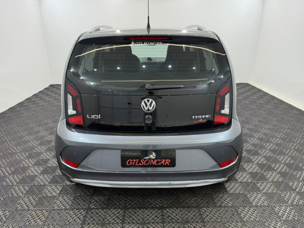 UP 1.0 4P FLEX 170 TSI XTREME