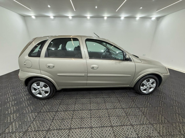 Corsa Hatch 1.4 4P MAXX FLEX