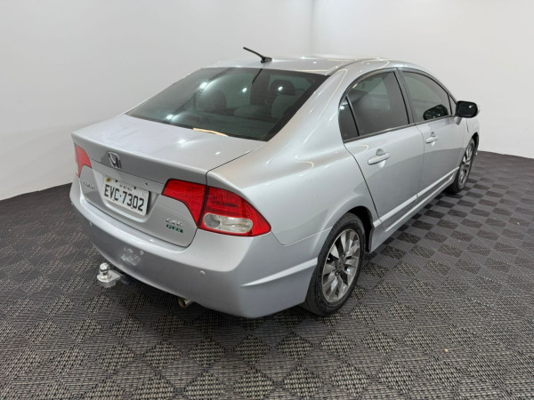 Civic 1.8 16V 4P FLEX LXL AUTOMÁTICO