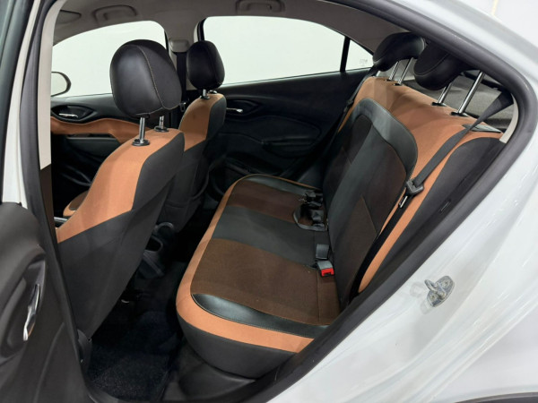 Onix Hatch 1.4 4P FLEX ACTIV AUTOMÁTICO