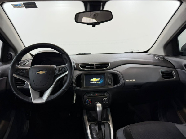 Onix Hatch 1.4 4P FLEX ACTIV AUTOMÁTICO
