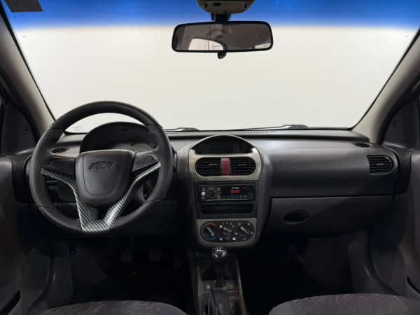 Corsa Sedan 1.8 4P FLEX