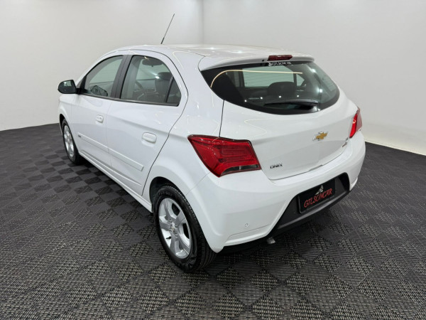 Onix Hatch 1.4 4P FLEX LT