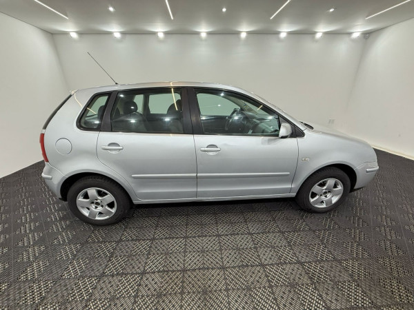 Polo Hatch 1.6 4P