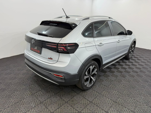 Nivus 1.0 4P FLEX 200 TSI HIGHLINE TURBO AUTOMÁTICO