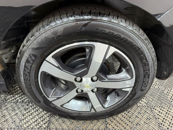 Onix Hatch 1.4 4P FLEX LTZ AUTOMÁTICO