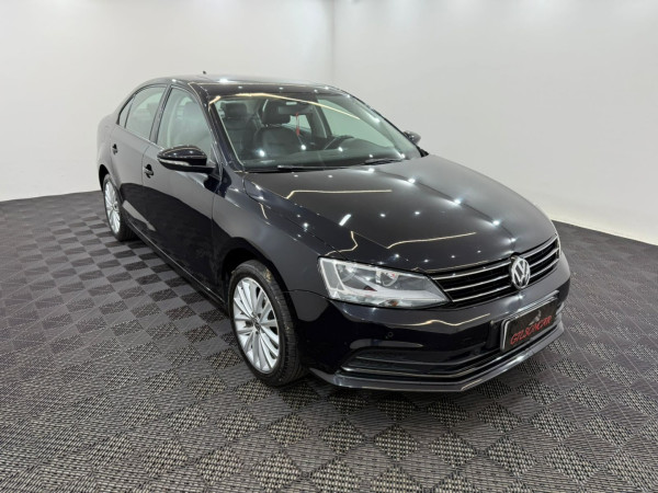Jetta 2.0 4P FLEX CONFORTLINE AUTOMÁTICO