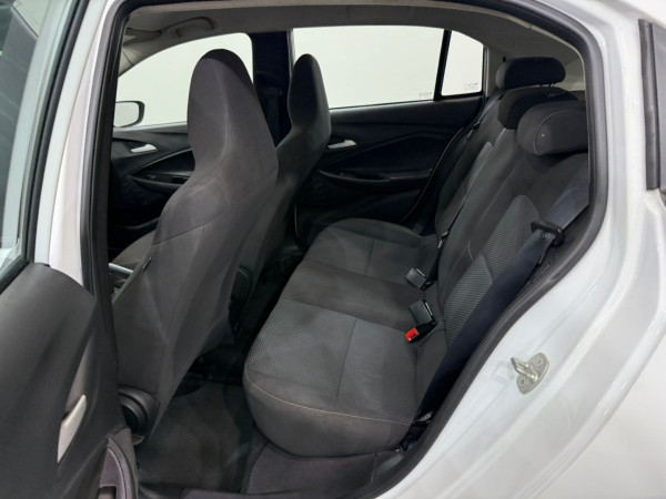 CHEVROLET Onix Hatch 1.0 4P FLEX LT