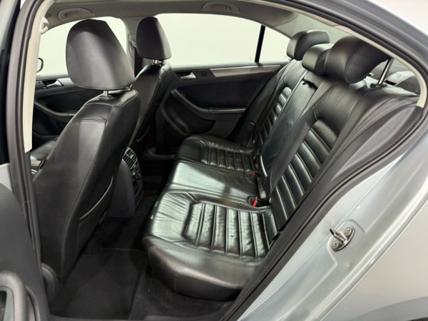 Jetta 2.0 4P TSI HIGHLINE 200 CV AUTOMÁTICO