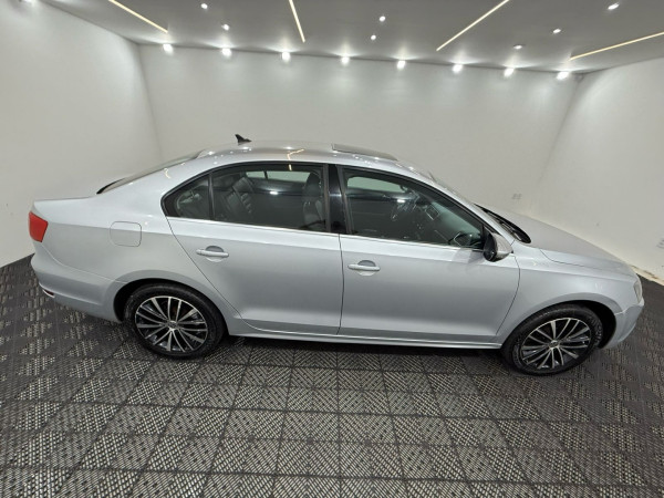 Jetta 2.0 4P TSI HIGHLINE 200 CV AUTOMÁTICO