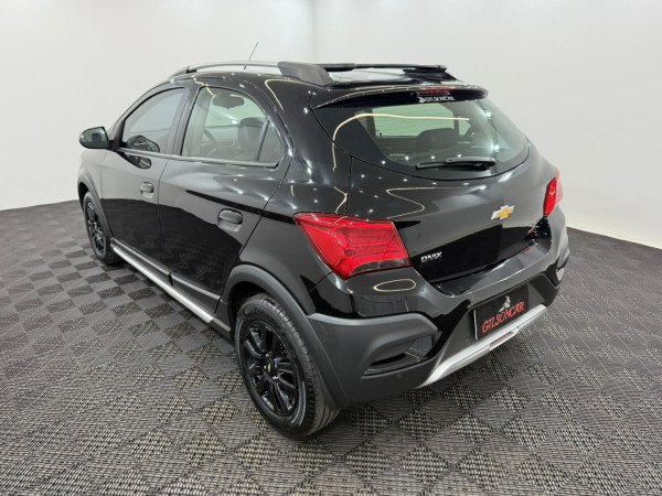 Onix Hatch 1.4 4P FLEX ACTIV AUTOMÁTICO
