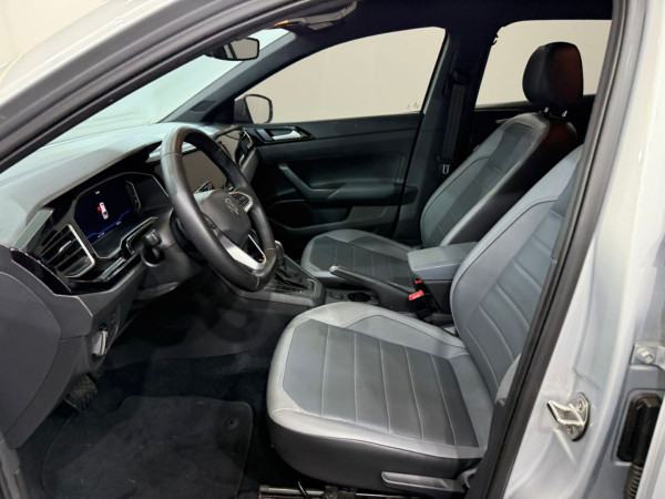 Nivus 1.0 4P FLEX 200 TSI HIGHLINE TURBO AUTOMÁTICO