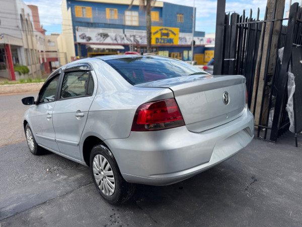 VOLKSWAGEN Voyage 1.0 4P I-TREND FLEX