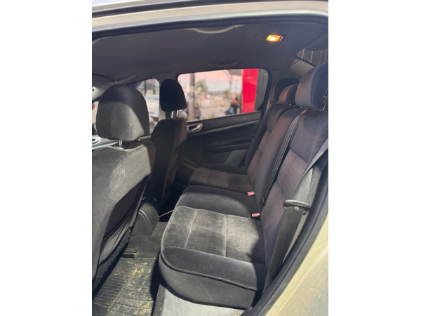 PEUGEOT 307 Sedan 2.0 16V 4P FLEX PRESENCE PACK